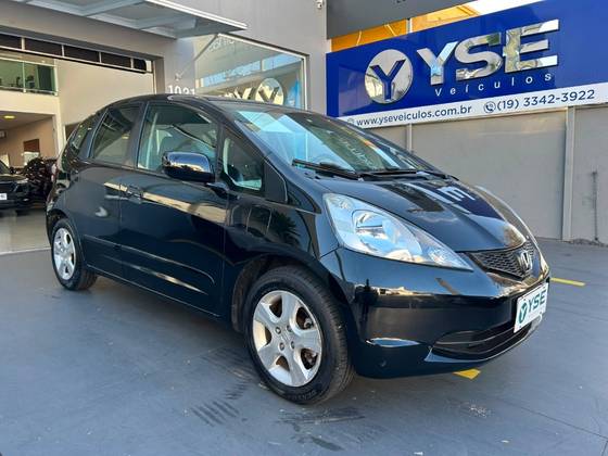 HONDA FIT 1.4 LX 16V FLEX 4P MANUAL HONDA FIT 1.4 LX 16V FLEX 4P MANUAL